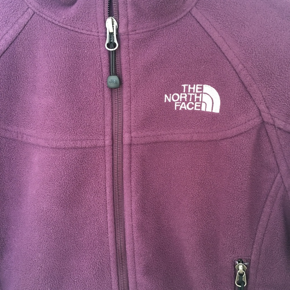 Women’s Northface Purple Windwall Jacket XS